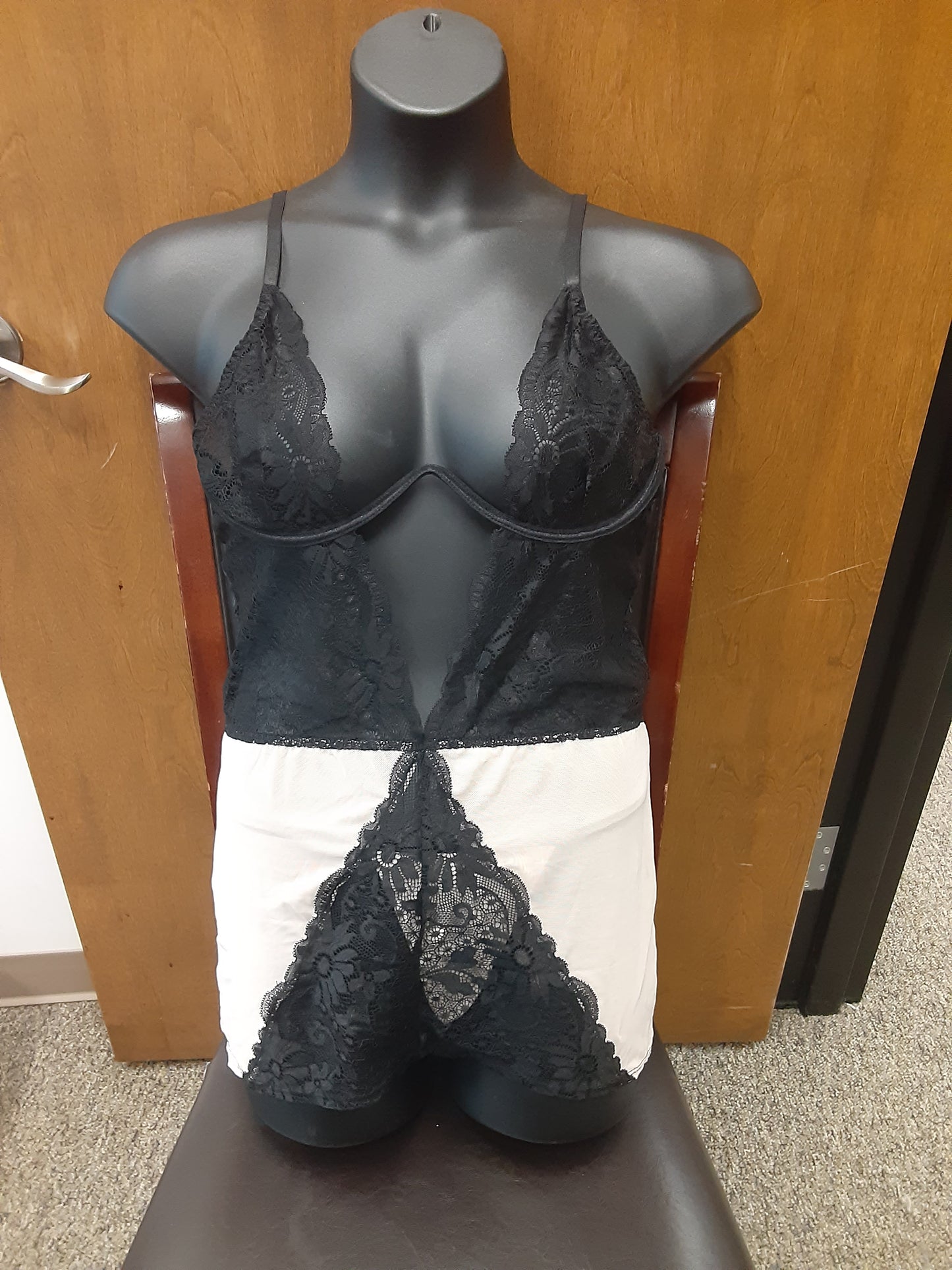 Lace and mesh chemise